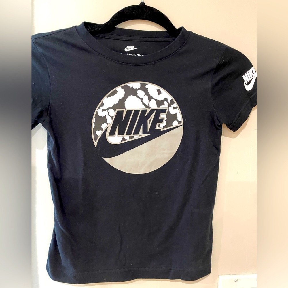 Nike Tee